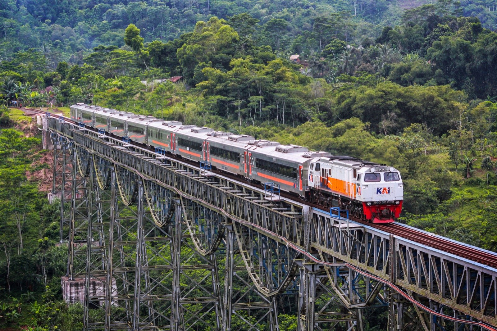 KA Majapahit sudah bisa digunakan untuk mudik Lebaran