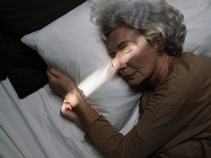 tidur lima jam sehari