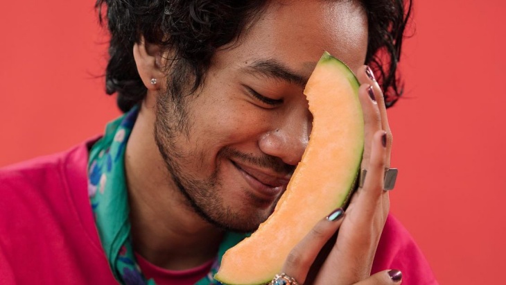 Oslo Ibrahim Persembahkan Beragam Materi di 'Cantaloupe' 