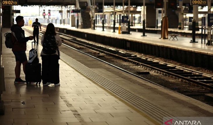 Ribuan Pekerja Kereta Api di Inggris Mogok