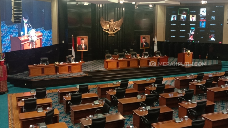 Delapan Fraksi DPRD Walk Out saat PSI Sampaikan Pandangan Umum