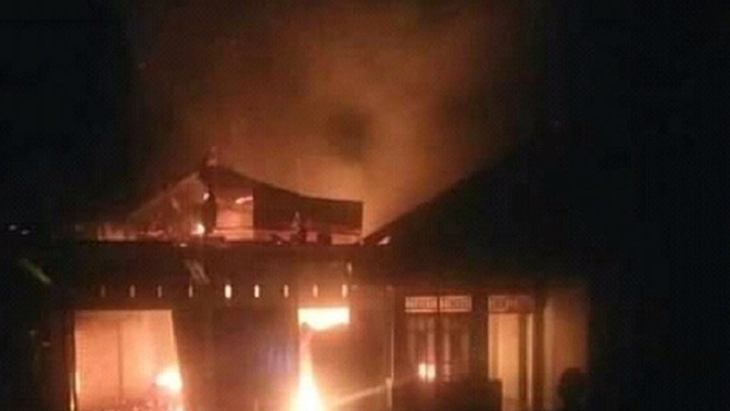 Ledakan Besar Sebuah Klinik, Belasan Orang Tewas