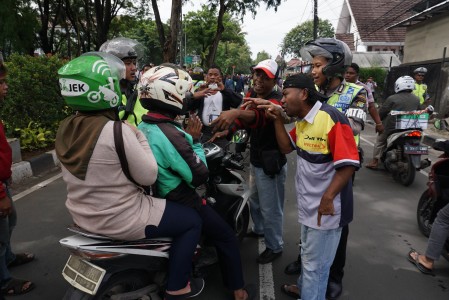 Grab dan GoJek Sepakat Perluas Tarif Baru Ojek Online Berlaku di 41 Kota