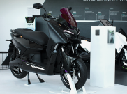 ION Mobility Hadirkan Pilihan Warna Baru untuk Motor Listrik M1-S