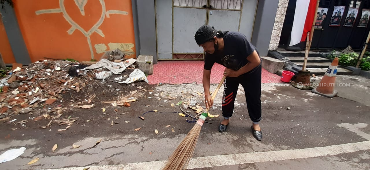Pilkada Solo Selesai, Mantan Rival Gibran Kembali Terima Orderan Jahit Baju Pengantin