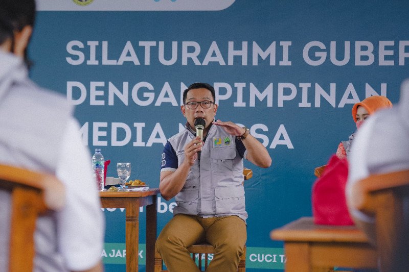 Gubernur Jawa Barat (Jabar) Ridwan Kamil atau Kang Emil. (ANTARA/HO-Dok Humas Pemprov Jabar)