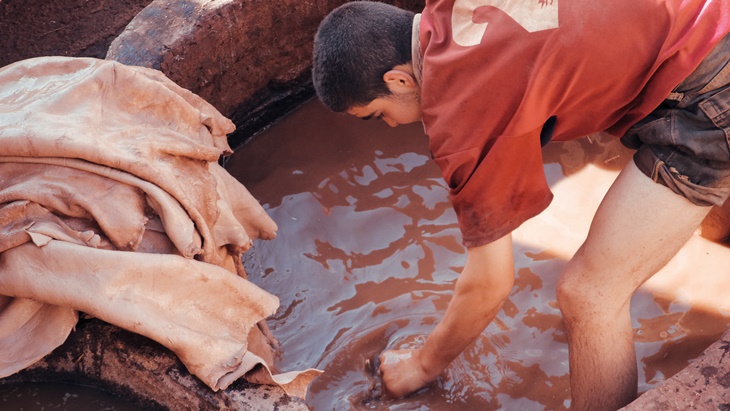 Mengenal Natural Dyeing, Teknik Pewarnaan Alami Khas UMKM Masa Kini
