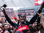 Hansi Flick Minta Barcelona Datangkan Jeremie Frimpong
