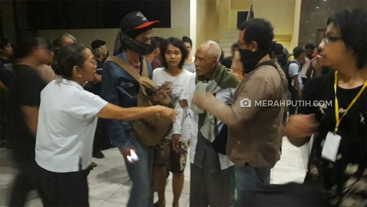 Penjelasan Lengkap YLBHI Terkait Diskusi Berujung Pengepungan Massa