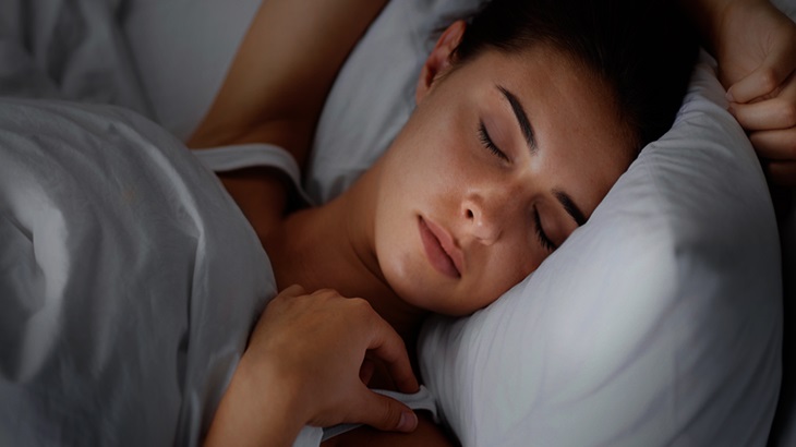Mengistirahatkan Badan dengan Tidur Nyenyak