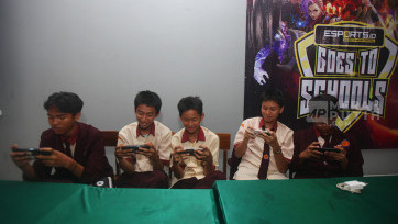 Serunya Laga Turnamen Esports.id Goes to School SMK Letris 2 Tangsel