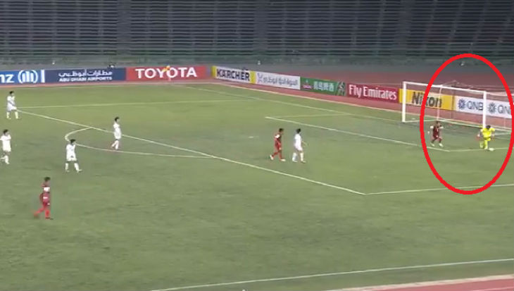 Video Blunder Konyol Kiper Klub Kamboja di AFC Cup