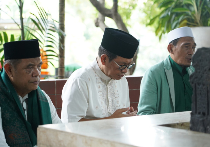 Pramono Anung Ungkap Alasan Ziarah ke Makam Pangeran Jayakarta
