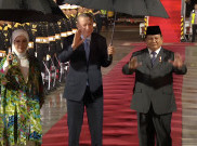 Prabowo Sambut Erdogan di Halim: Assalamualaikum, How Are You?