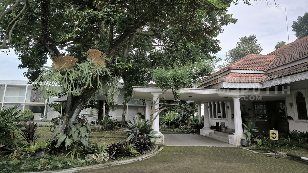 Menikmati Ketenangan dan Privasi di Tengah Keriuhan Dago, Bandung, Sewa Rumah Liburan Aja