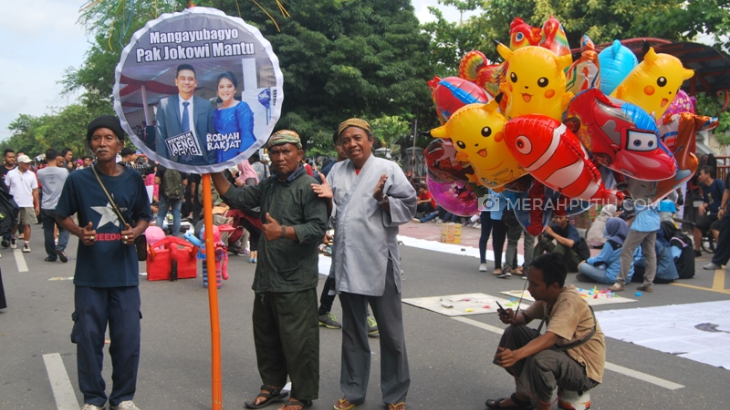 Cara Kreatif Wong Solo Sambut Pernikahan Kahiyang-Bobby 