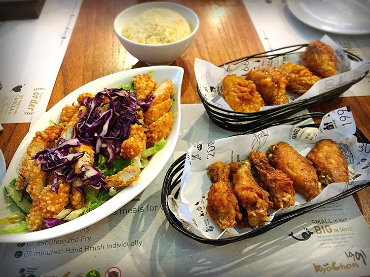 Menu ayam goreng Kyochon. (Foto: instagram.com/jessfattytummy)