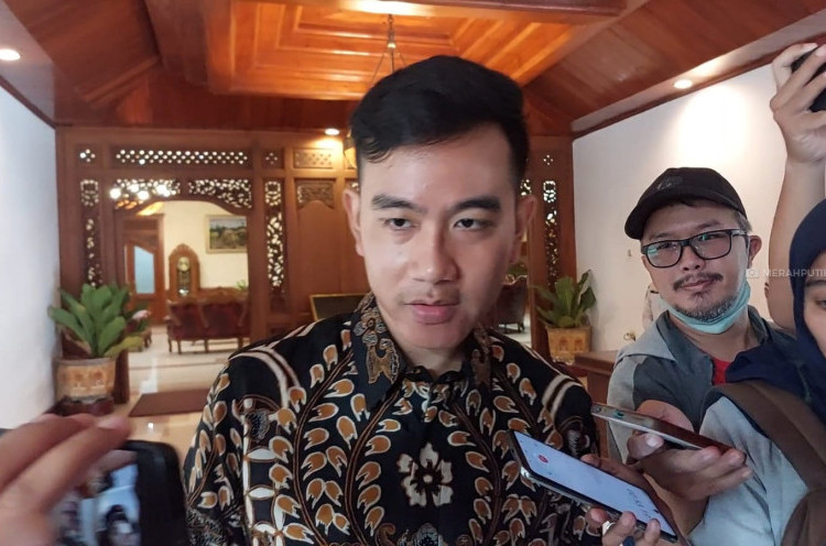 Rudy Sebut Hubungan Keluarga Jokowi dan Iriana Tak Harmonis, Gibran: Gosip