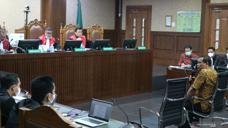 Saksi Ungkap Sosok Tangan Kanan Azis Syamsuddin Bantu Urus DAK Lamteng