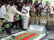 Nostalgia Prabowo Jadi Tukang Pijit Gus Dur