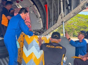 Polri Kirim 247,66 Ton Bantuan ke NTT, Logistik Terbaru Diangkut Pesawat CN 295