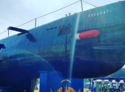 Intip Kapal Selam KRI Pasopati 410 di Monumen Kapal Selam Surabaya