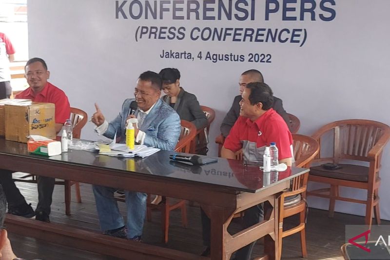 JNE Tidak Menimbun, Tapi Mengubur Beras yang Rusak