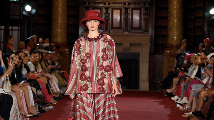 Jenama Lokal Benang Jarum Hadir di London Fashion Week