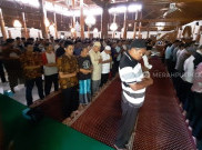  Survei Komnas HAM Ungkap Belum Semua Orang Beribadah di Rumah Saat Corona