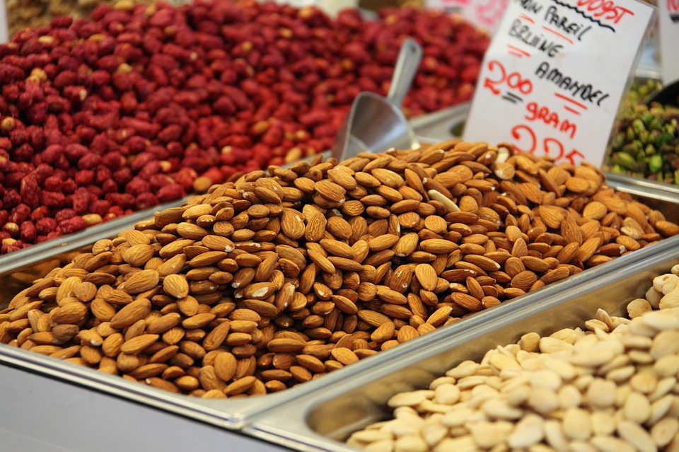 Kacang-kacangan (Sumber: Pixabay/PublicDomainPictures)
