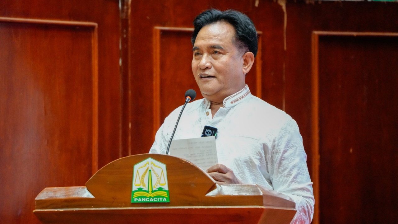 Menko Yusril Dukung Daud Beureu'eh Jadi Pahlawan Nasional