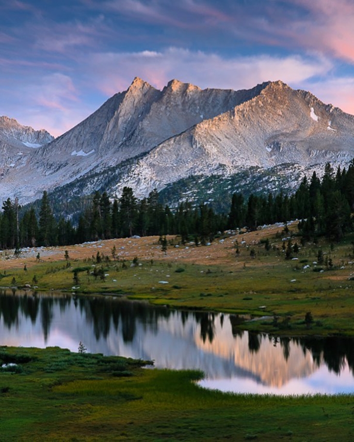  Sierra Nevada terkenal akan saljunya ketika musim dingin. (Foto: instagram.com/bobbowmanphotography)