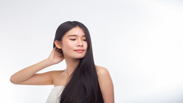 Tips dari Ahli, Tiga Langkah Mudah Perawatan Rambut di Rumah
