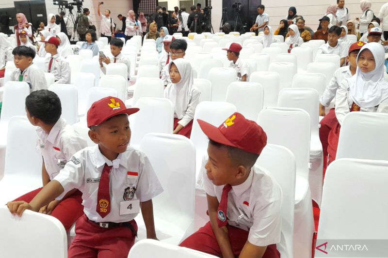Senyum Merekah Hari Pertama Anak ke Sekolah Rakyat, Harapan Baru Bagi Anak Bangsa