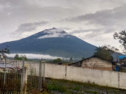 Masyarakat Diminta Tak Mendekati Puncak Gunung Kerinci Radius 3 Kilometer