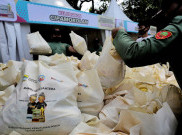 Jelang Lebaran, Pemkot Bandung Bagikan Paket Sembako Subsidi