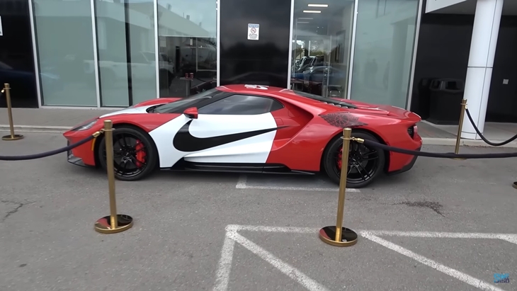 Ford GT Berkelir Logo Nike dan Air Jordan, Hanya 1 Unit di Dunia