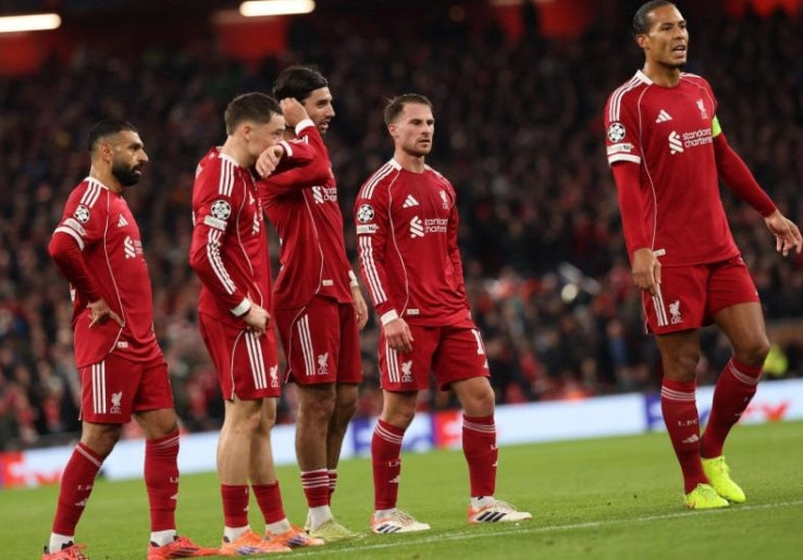 Trent Alexander-Arnold Dapat 'Sambutan Panas' di Anfield, Virgil Van Dijk Akui Belum Sempat Ngobrol