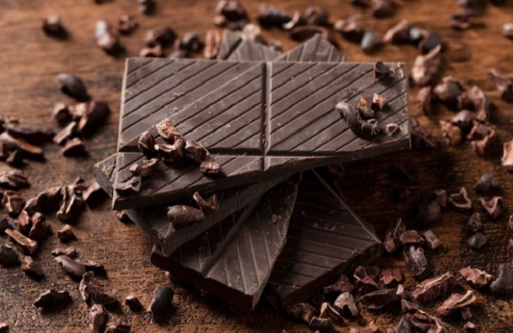 cokelat hitam