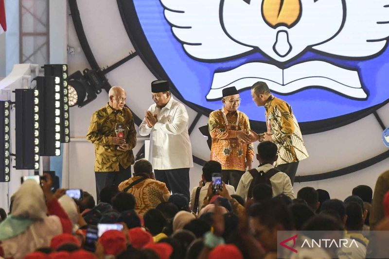 Pengamat Mengkritisi Rencana Prabowo Bangun Sekolah Unggulan ‘Garuda’ dan Rakyat, seperti Era Kolonial