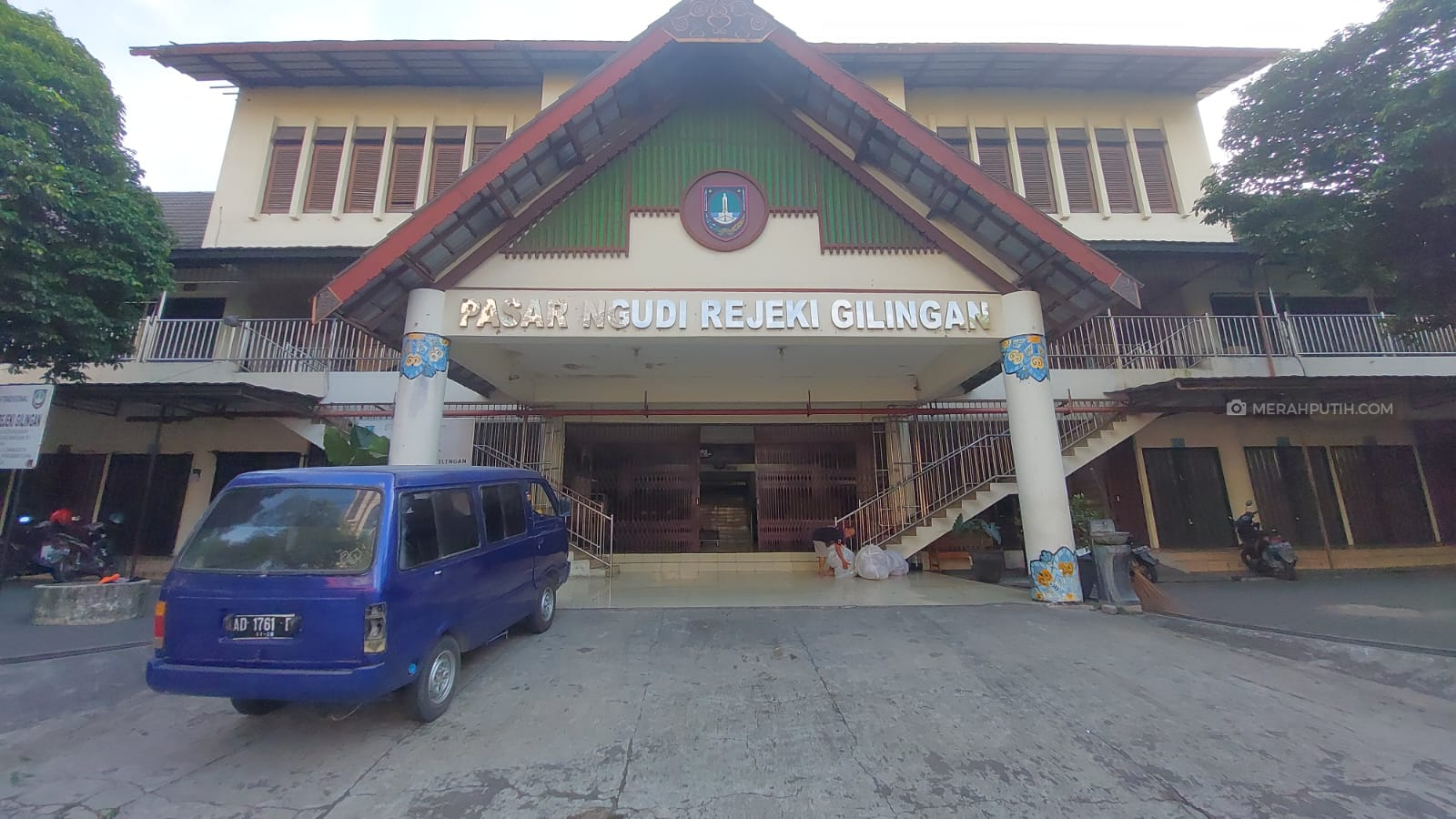 Pasar Gilingan dan Ngemplak bakal Jadi Pusat Cinderamata Masjid Sheikh Zayed