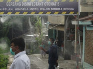  Kreatif, Warga Yogyakarta Pasang Gapura Disinfektan Otomatis