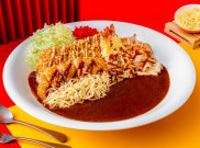Kelezatan Menu Serbakari di Monster Curry