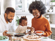 4 Kegiatan Keluarga untuk Liburan di Rumah Aja