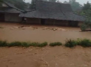 Desa di 3 Kecamatan Boyolali Terendam Banjir, Tinggi Air Nyaris Mencapai Atap Rumah