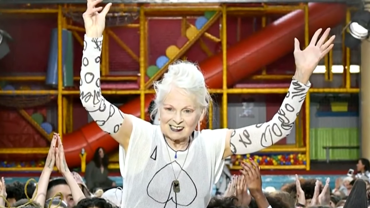 Vivienne Westwood, Desainer Rebel Pendorong Gaya Punk, Berpulang