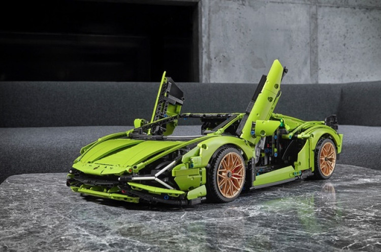 LEGO Technic Ultimate Series Merilis Lamborghini Sián 