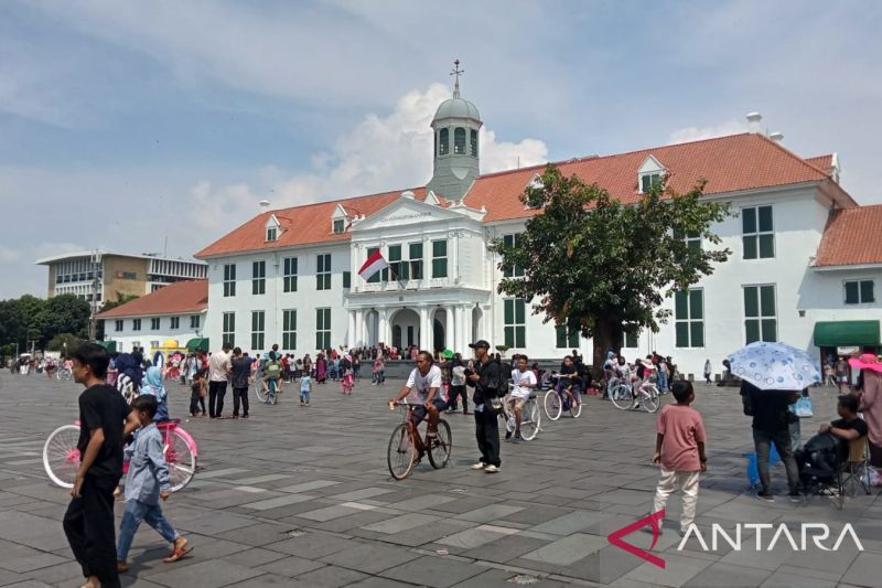 Perang Timur Tengah Meledak, Indonesia Justru Panen Turis? Begini Strategi Kemenparekraf