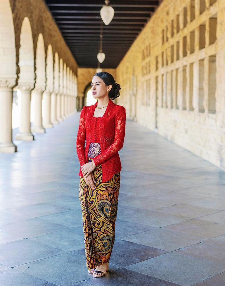 maudy ayunda
