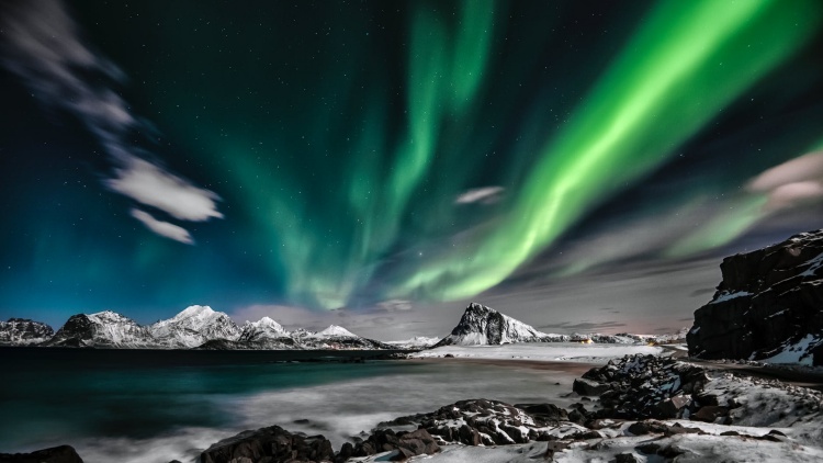 Fakta Menarik Seputar Aurora, Cahaya Langit Indah di Kutub-Kutub Bumi 
